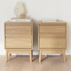 Lot de 2 tables de chevet décor bois. deux tiroirs