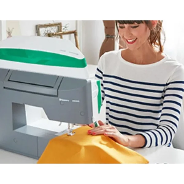 Machine à coudre et à broder Husqvarna Designer Jade 35