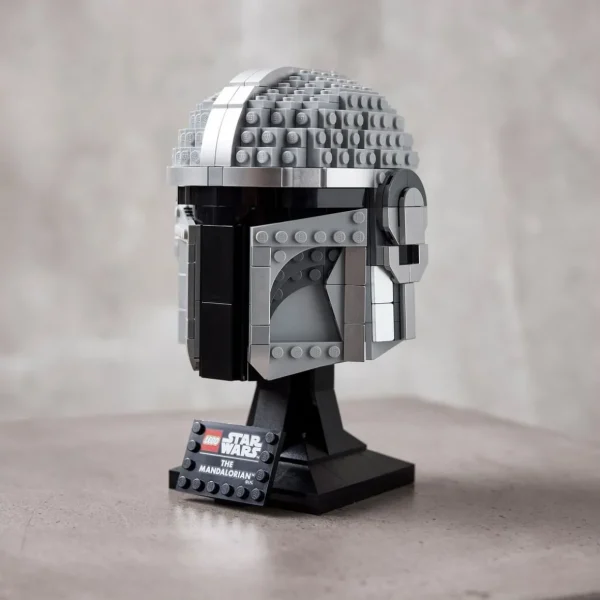 Star Wars 75328 Le Casque du Mandalorien, Maquette de Collection à Construire, Décoration et Cadeau Pour Adultes